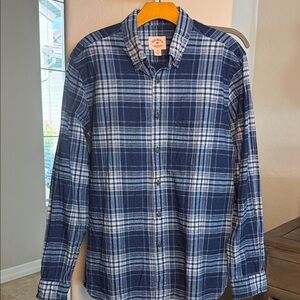 Brooks Brothers Red Fleece Navy Plaid Button down shirt